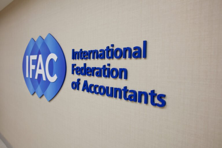 EU-EAC CORE Programme Support to Ordre desProfessionnels Comptables du Burundi (OPC) onthe Path to IFAC Membership